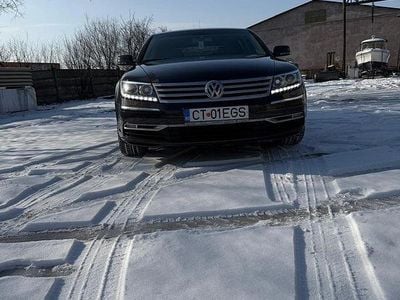 Second-hand VW Phaeton 240 CP (176 kW) 2011 Culoarenegru Berlinǎ
