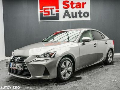 Culoareargint Second-hand 2018 Lexus IS300h Executive Line Berlinǎ | 14.990 EUR
