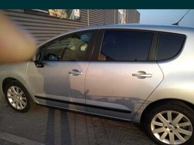Utilizat 2012 Peugeot 3008 SUV | 4.000 EUR
