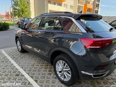 VW T-Roc