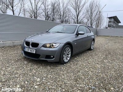 second-hand BMW 320 Seria 3 i Coupe