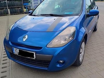 Utilizat 2011 Renault Clio III | 2.650 EUR