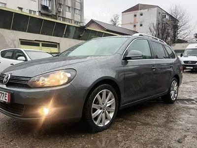 Utilizat 2014 VW Golf Berlinǎ | 4.900 EUR