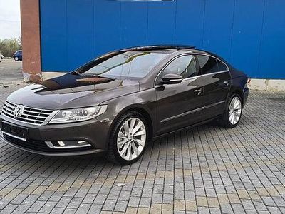 Culoaremaro Utilizat 2012 VW Passat Exclusive Berlinǎ | 9.990 EUR (Scump)