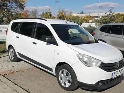 Alb Utilizat 2013 Dacia Lodgy Monovolum | 3.700 EUR (Preț bun)