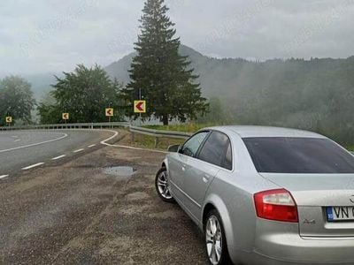 Second-hand Audi A4 105 CP (77 kW) 2004 Berlinǎ