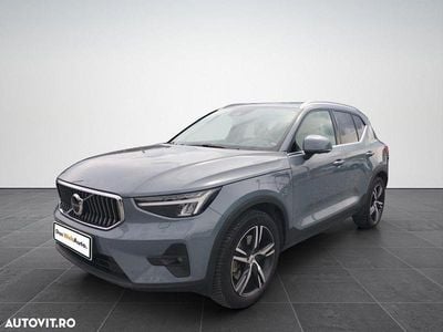 Gri Utilizat 2022 Volvo XC40 Plus SUV | 40.620 EUR (Preț OK)