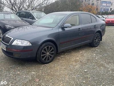 Culoaregri Utilizat 2005 Skoda Octavia Berlinǎ | 2.850 EUR (Scump)