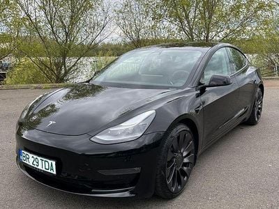 Second-hand Tesla Model 3 377 kW (513 CP) 2021 Culoarenegru Berlinǎ