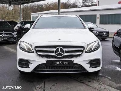 Mercedes E220