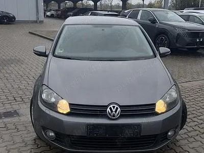Gri Utilizat 2010 VW Golf VI Hatchback | 4.950 EUR (Preț OK)