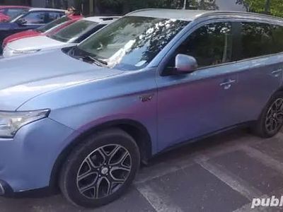 Mitsubishi Outlander P-HEV