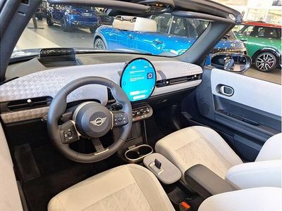 Gri copper metalizat Second-hand 2025 Mini Cooper Cabriolet Cabrio | 35.066 EUR