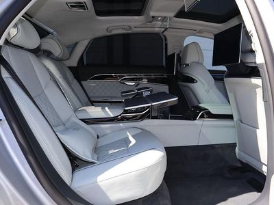 Second-hand Audi A8L Exclusive 462 CP (339 kW) 2023 Berlinǎ