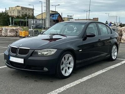 Utilizat 2006 BMW 320 Berlinǎ | 2.750 EUR (Preț bun)