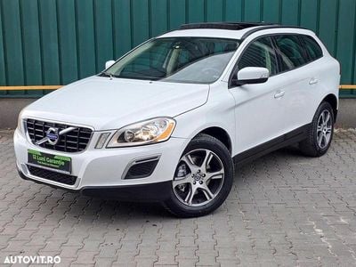 Second-hand Volvo XC60 Drive Kinetic 163 CP (119 kW) 2012 Culoarealb SUV