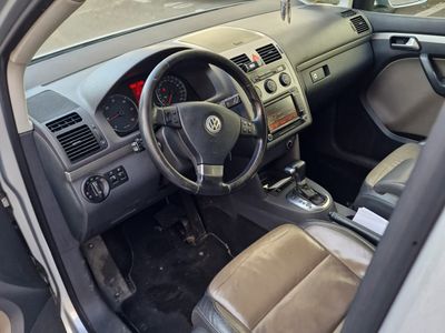 second-hand VW Touran 2.0, 170 cp