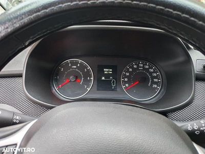 Second-hand Dacia Sandero Stepway 90 CP (66 kW) 2023 Culoarealb Hatchback