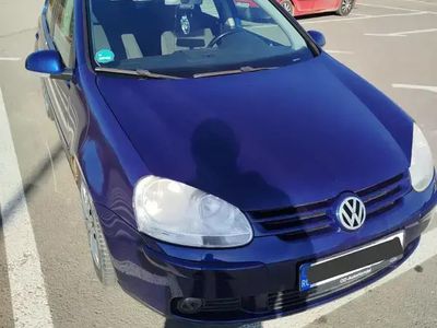 VW Golf V
