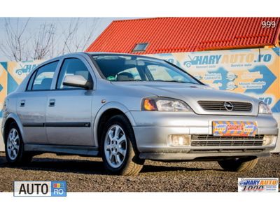 Gri Utilizat 2004 Opel Astra Hatchback | 3.150 EUR