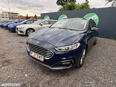 Culoarealbastru Utilizat 2020 Ford Mondeo Titanium Berlinǎ | 14.450 EUR (Preț OK)