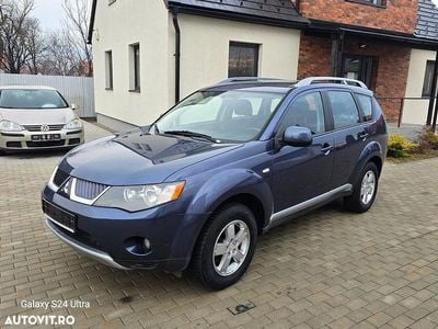Culoarealbastru Utilizat 2007 Mitsubishi Outlander Intense SUV | 4.990 EUR (Puțin scump)