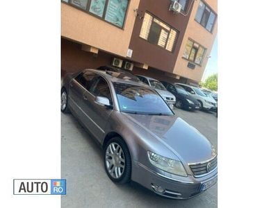 Second-hand VW Phaeton 240 CP (176 kW) 2008 Gri Berlinǎ