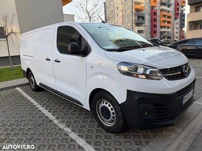 Culoarealb Utilizat 2020 Opel Vivaro Monovolum | 12.950 EUR (Preț OK)