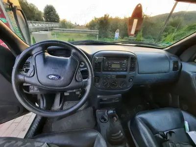 Verde Utilizat 2001 Ford Maverick XLT SUV | 3.200 EUR