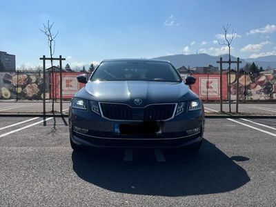 Gri Utilizat 2017 Skoda Octavia Style Berlinǎ | 18.000 EUR