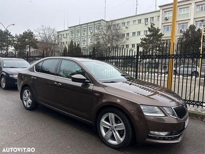 Culoaremaro Second-hand 2018 Skoda Octavia Premium Edition Berlinǎ | 18.500 EUR (Scump)