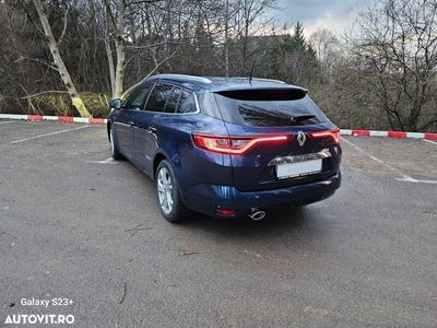 second-hand Renault Mégane GrandTour TCe 140 GPF BOSE EDITION