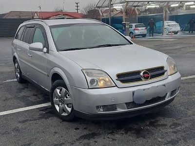 Second-hand 2004 Opel Vectra Break | 1.700 EUR