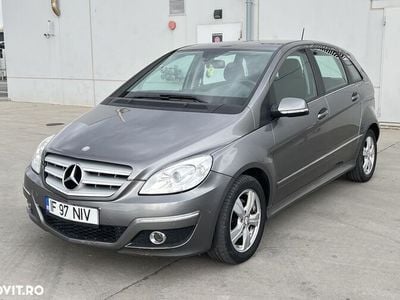 Mercedes B200