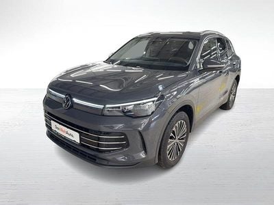 Gri mediumetalic Utilizat 2025 VW Tiguan Elegance SUV | 46.750 EUR