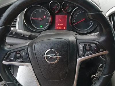 Second-hand Opel Astra Sport 131 CP (96 kW) 2011 Break