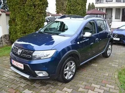 Albastru Utilizat 2017 Dacia Sandero Stepway Berlinǎ | 7.700 EUR (Puțin scump)