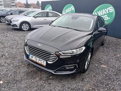 Gri Second-hand 2021 Ford Mondeo Trend Berlinǎ | 16.000 EUR