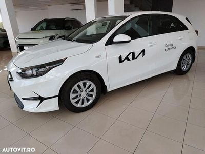 Culoarealb Nouă 2025 Kia Ceed Best Hatchback | 22.143 EUR (Preț OK)