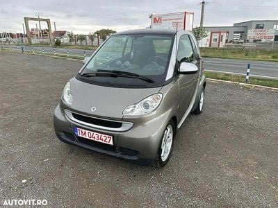 Culoaregri Utilizat 2008 Smart ForTwo Coupé Passion Coupe | 2.699 EUR