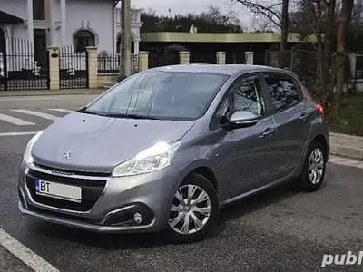 Second-hand Peugeot 208 GT-line 103 CP (75 kW) 2019 Gri Hatchback