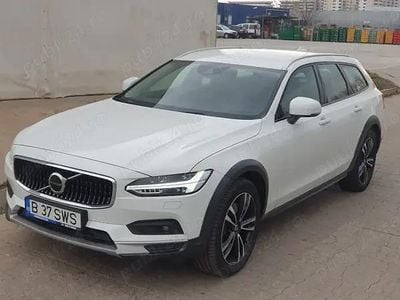 Alb Utilizat 2021 Volvo V90 CC Pro Break | 33.900 EUR (Preț OK)