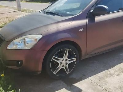 Second-hand Kia Ceed 2007 Hatchback