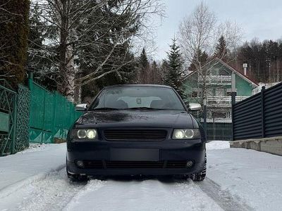 Second-hand Audi A3 Ambition 150 CP (110 kW) 2001 Culoarealbastru Hatchback
