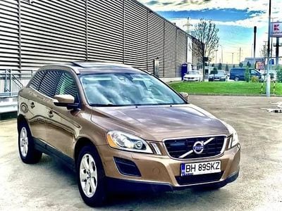 Maro Second-hand 2011 Volvo XC60 SUV | 10.990 EUR (Scump)