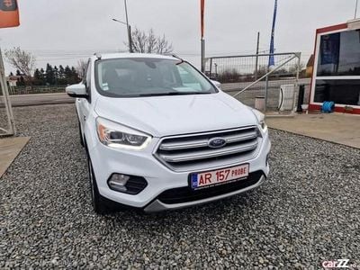 Alb Second-hand 2017 Ford Kuga SUV | 10.790 EUR