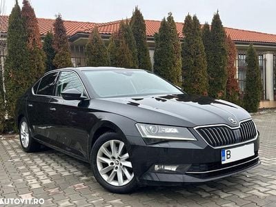 Second-hand Skoda Superb Ambition 150 CP (110 kW) 2019 Culoarenegru Berlinǎ