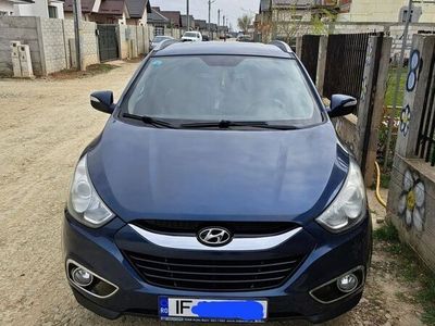 second-hand Hyundai ix35 2.0 MPI 4WD GLS Premium+