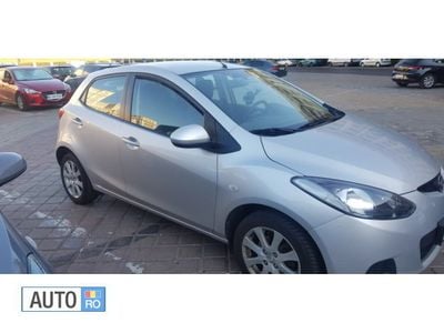 Second-hand Mazda 2 86 CP (63 kW) 2008 Argintiu Hatchback
