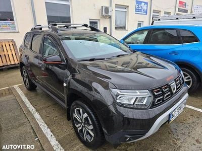 Culoarenegru Second-hand 2022 Dacia Duster Extreme SUV | 19.300 EUR (Scump)